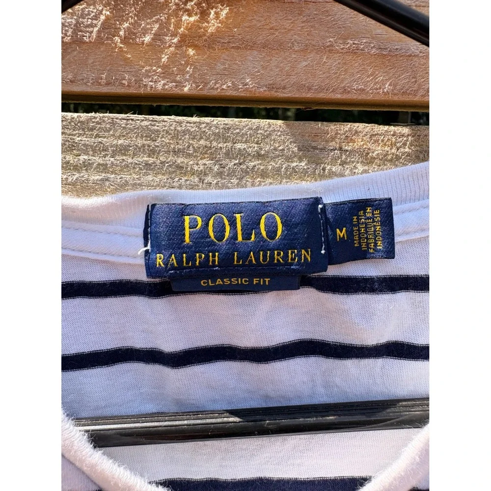 Polo Ralph Lauren Mens V-Neck T-Shirt Medium White Navy Blue Striped Classic Fit